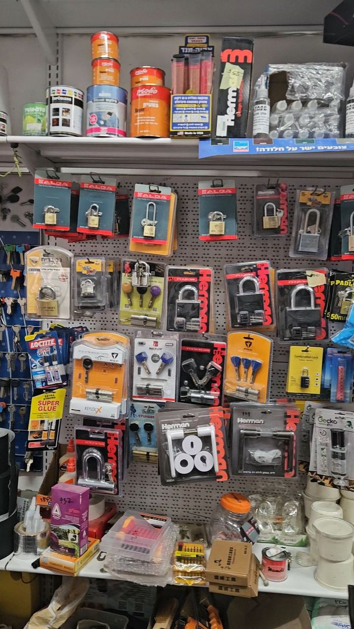 מנעולים SALDA Anti-Snap וצילינדרים — מחלקת מנעולים אבי סנטר חולון